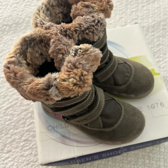 Primigi Children's Boots - Picture 4 of 7